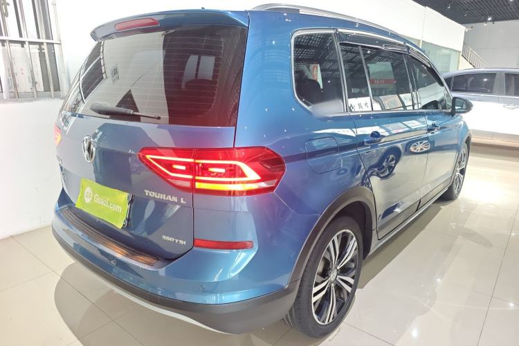 Used Volkswagen Touran 2018 Volkswagen Touran L 280TSI DSG Boundary Edition 7 Seats China V Emission Standard