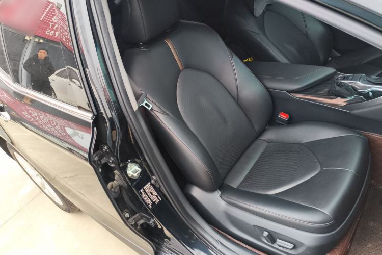 Used Toyota Camry 2019 2.0G Luxury Edition China VI Standard