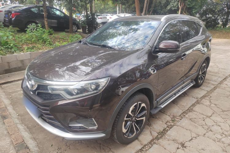 Used Soueast DX7 2018 Prime 1.5T Manual Smart Connect Starry Edition China V Standard
