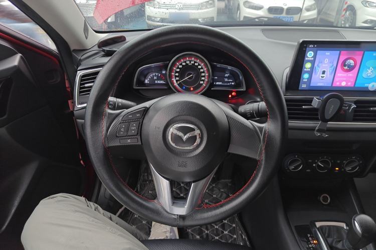 Used Mazda Mazda 3 Axela 2016 Sedan 1.5L Automatic Comfort Model
