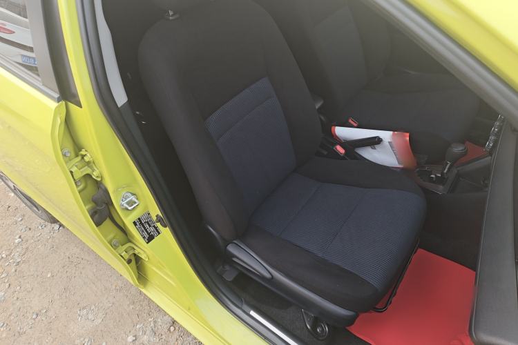 Used Toyota YARiS L 2016 Revised 1.5E CVT Charming Edition
