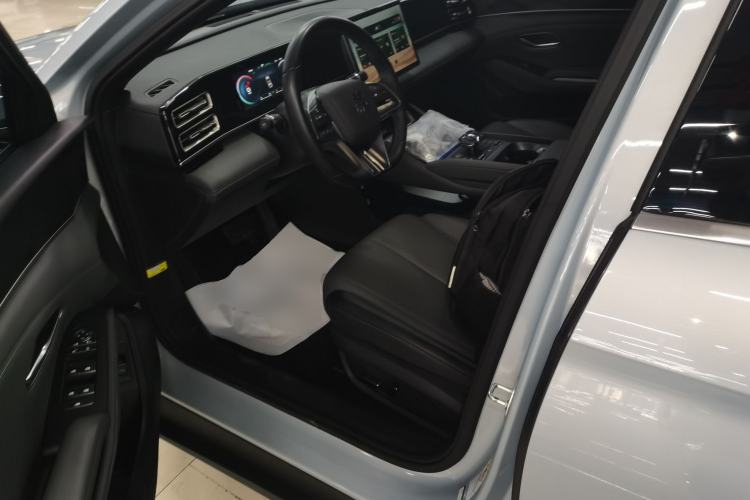 Used BYD Qin L 2024 DM-i 120KM Leading Model
