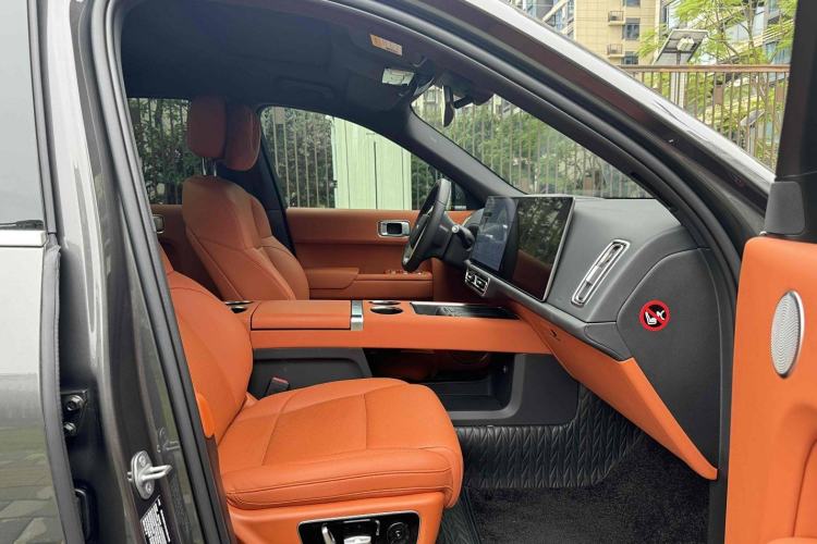 Used Li Auto L9 2022 Max model
