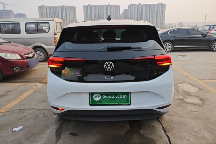 Used Volkswagen ID.3 2025 Smart Model Outstanding Oxygen Edition