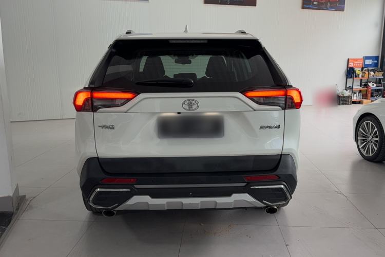 Used Toyota RAV4 2020 2.0L CVT Two-Wheel Drive Fashion Edition
