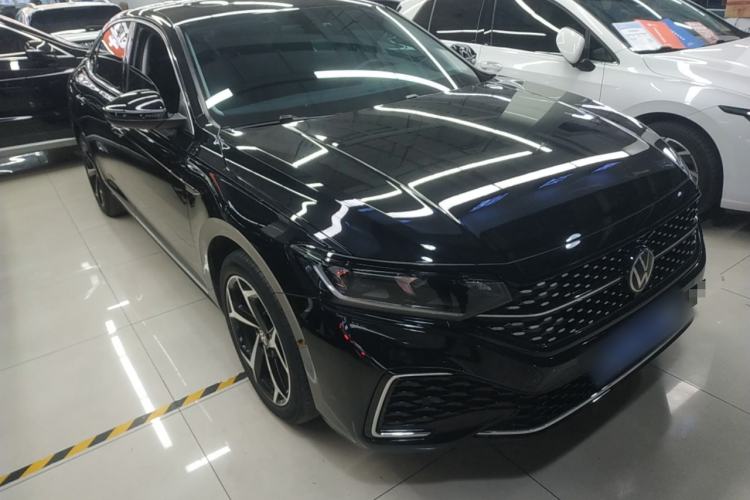 Used Volkswagen Passat 2024 330TSI Starry Elite Edition