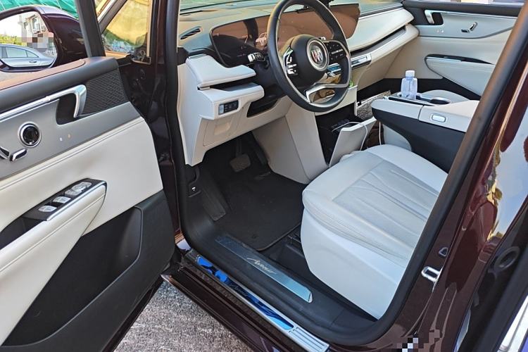 Used Buick GL8 New Energy 2024 Lu Zun Smart Edition 7-Seater
