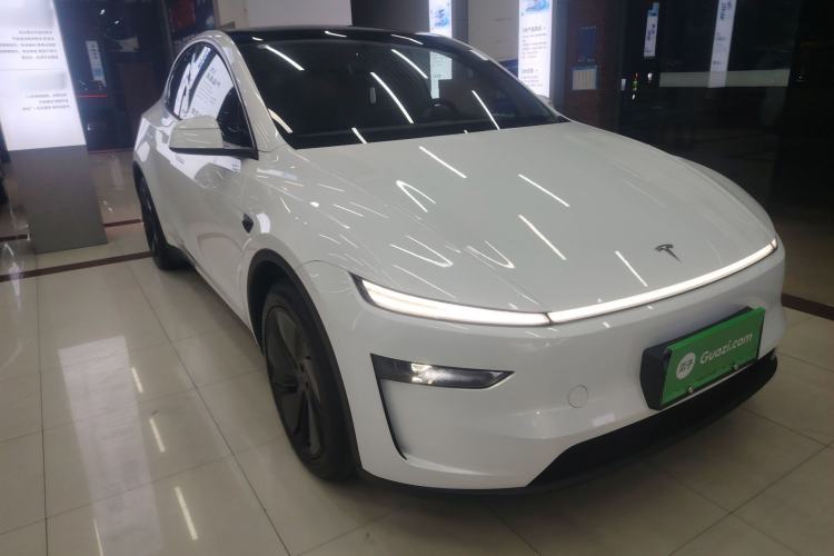Used Tesla Model Y 2025 Rear-Wheel-Drive Version
