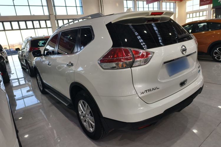 Used Nissan X-Trail 2015 2.0L CVT Comfort MAX Edition 2WD