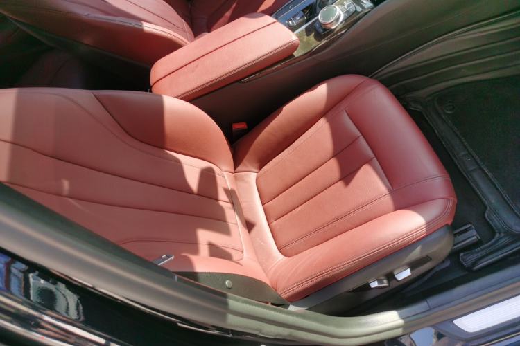 Used BMW 5 Series 2019 530Li Leading Model M Sport Package
