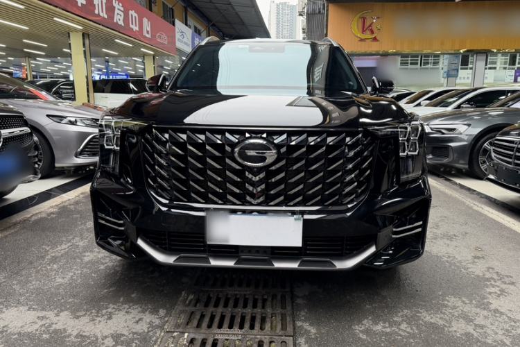 Used GAC Trumpchi GS8 2022 Flagship Series 2.0 TGDI Four-Wheel Drive Luxury Smart Connectivity Version (7 Seats)
