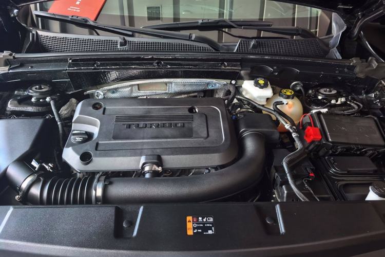 Used Buick Envision 2022 Encore Plus 652T Five-Seat Luxury Model
