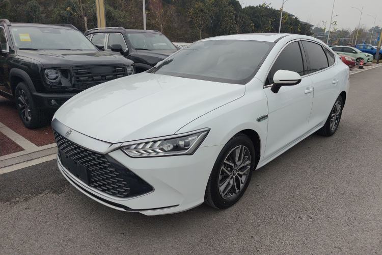 Used BYD Qin PLUS 2021 DM-i 55KM Flagship Model
