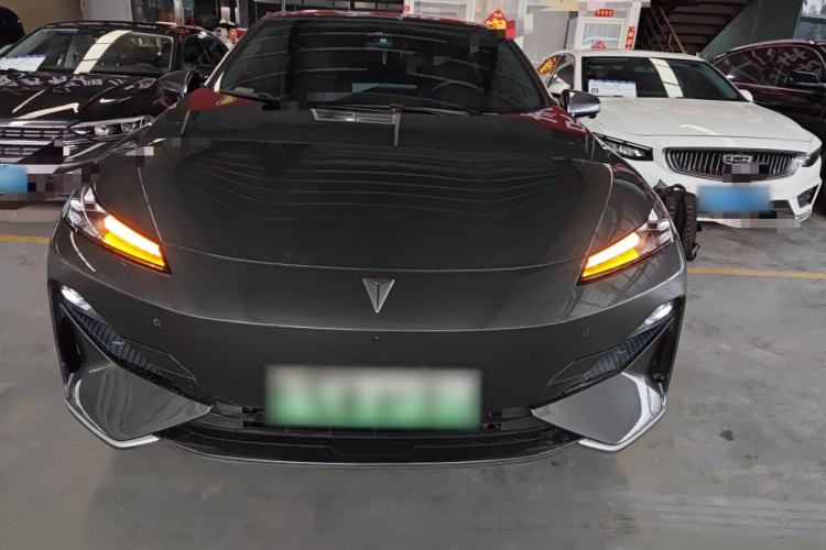 Used  SL03 2025 Range-Extended Elite Version