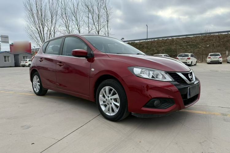 Used Nissan Tiida 2016 1.6L CVT Cool Dynamic Edition
