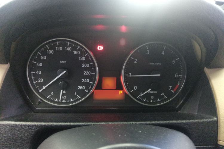 Used BMW X1 2014 sDrive18i Leading Model
