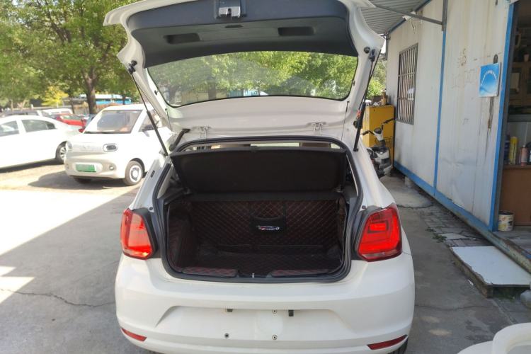 Used Volkswagen Polo 2018 1.5L Automatic Advanced Driving Model
