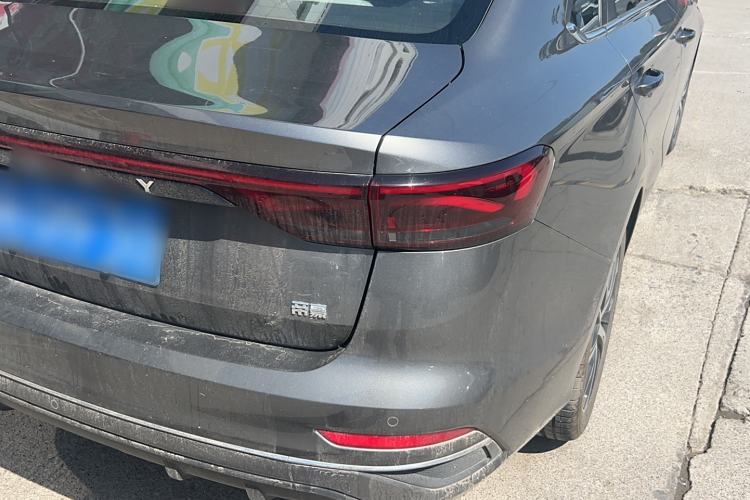 Used Geely Auto Emgrand 2022 4th Generation 1.5L CVT Flagship Model
