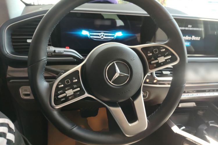 Used Mercedes-Benz GLE 2023 GLE 350 4MATIC Stylish Model
