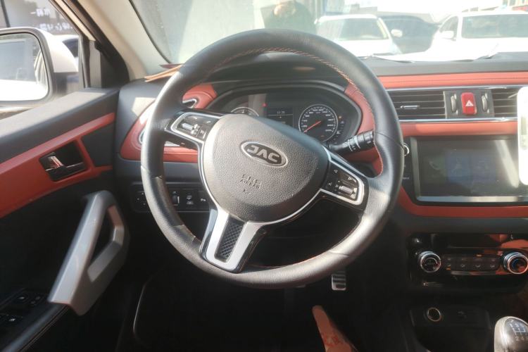 Used  Refine S2 2018 Smart Drive Edition 1.5L Manual Luxury Smart Model
