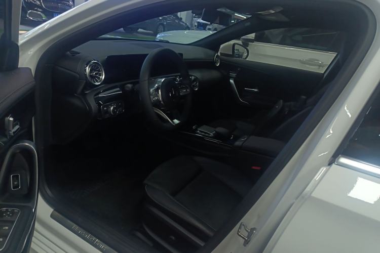 Used Mercedes-Benz A-Class 2021 A 200 L Sport Sedan Fashion Model