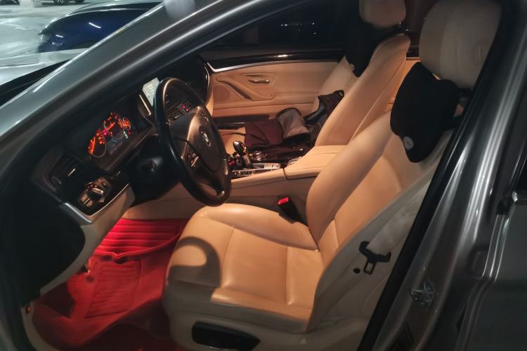 Used BMW 5 Series 2013 525Li Leading Model