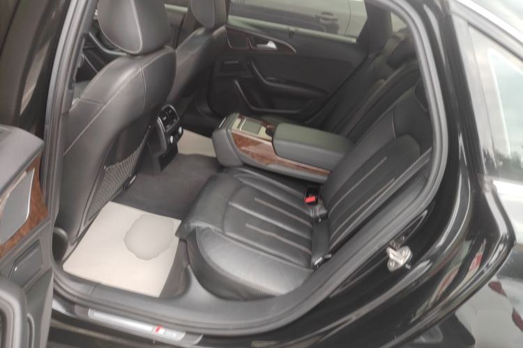 Used Audi A6L 2018 30th Anniversary Edition 45 TFSI quattro Sport model
