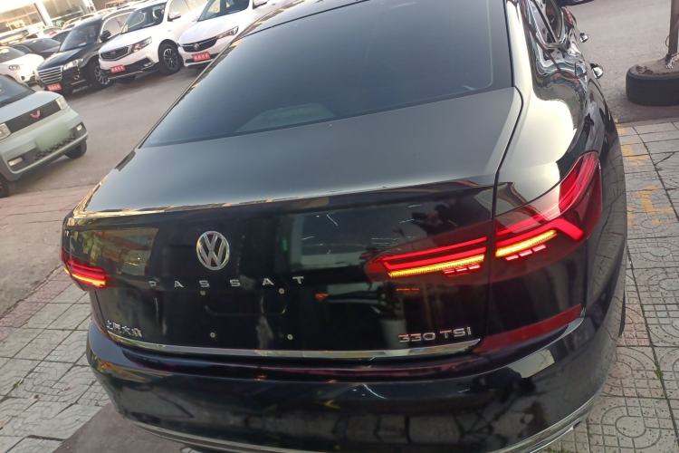 Used Volkswagen Passat 2019 330TSI Prestige Edition China VI Standard
