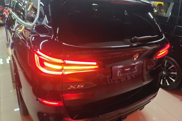 Used BMW X5 2022 Restyled xDrive 40Li M Sport Package