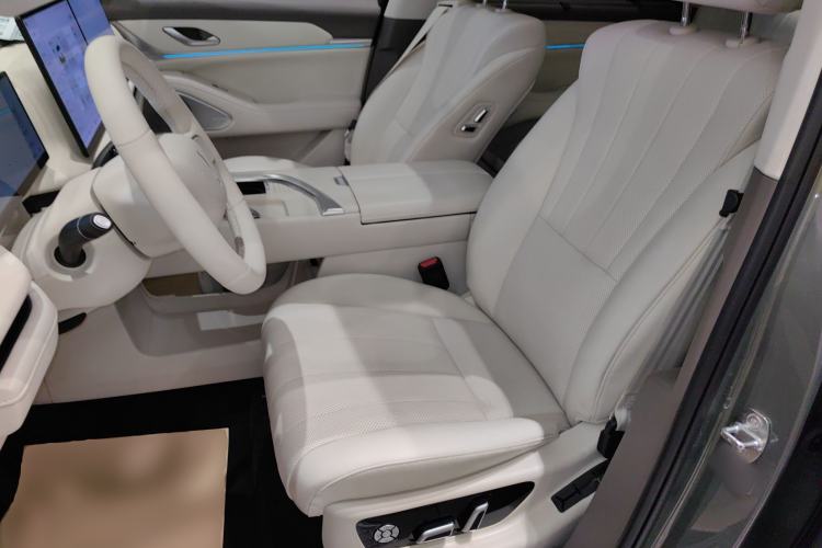 Used Wey Lanshan 2025 Four-Wheel Drive Max
