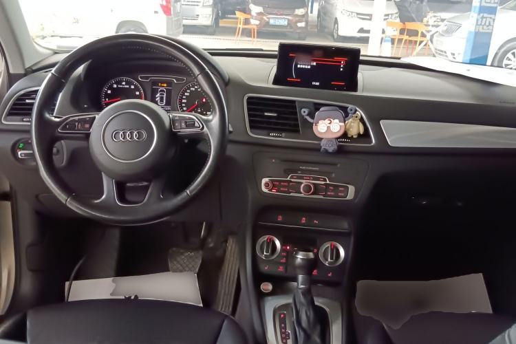 Used Audi Q3 2016 35 TFSI Collection Edition Comfort Model
