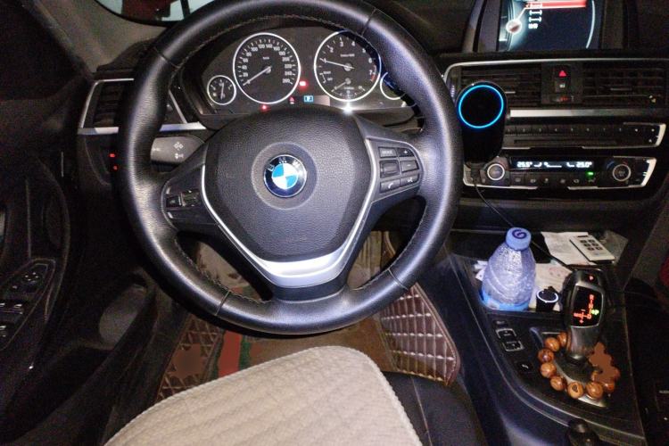 Used BMW 3 Series 2017 320Li Fashion Model
