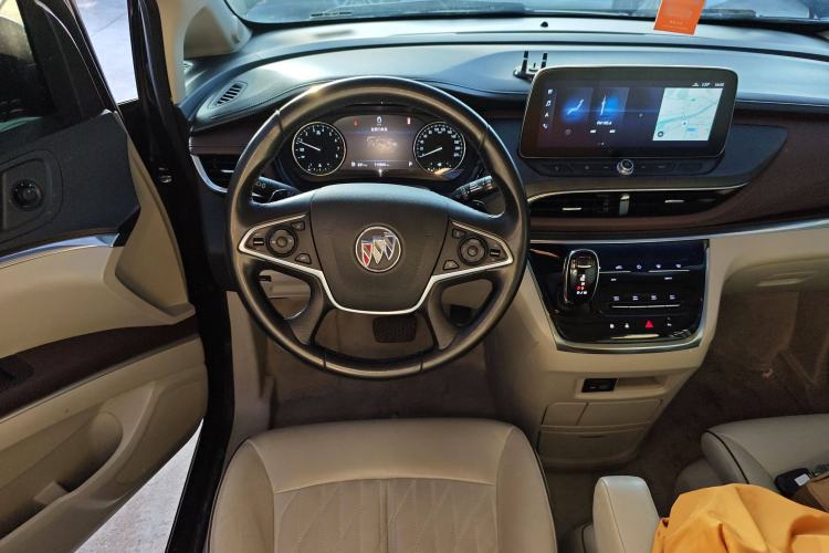 Used Buick GL8 2021 Land Cruiser Executive Class 652T Luxury Model
