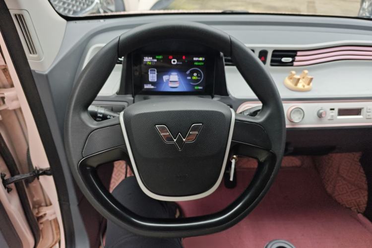 Used Wuling Hongguang MINIEV 2022 Macaron Premium Model – Lithium Ternary Battery
