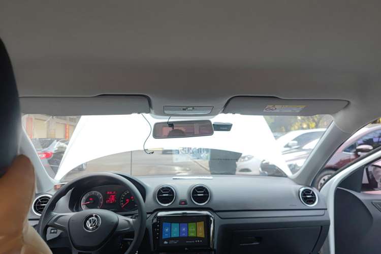 Used Volkswagen Jetta 2019 Dream Edition 1.5L Automatic Fashionable Version
