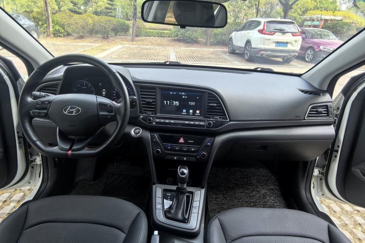 Used Hyundai Elantra 2018 1.4T Dual-Clutch Xuan Dong · Dynamic Edition