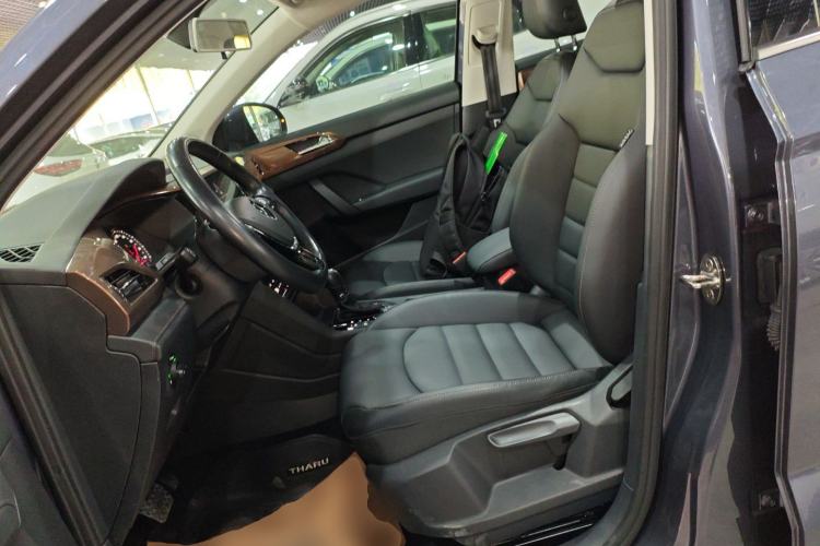 Used Volkswagen Tharu 2021 280TSI Two-Wheel-Drive Luxury Edition
