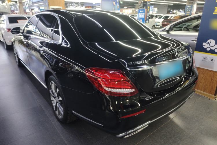 Used Mercedes-Benz E-Class 2016 E 300 L Stylish Model