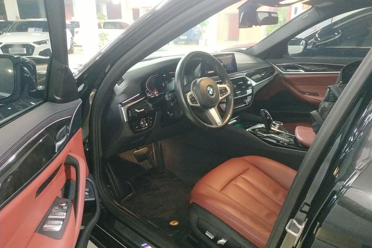 Used BMW 5 Series 2020 530Li Leading Model M Sport Package