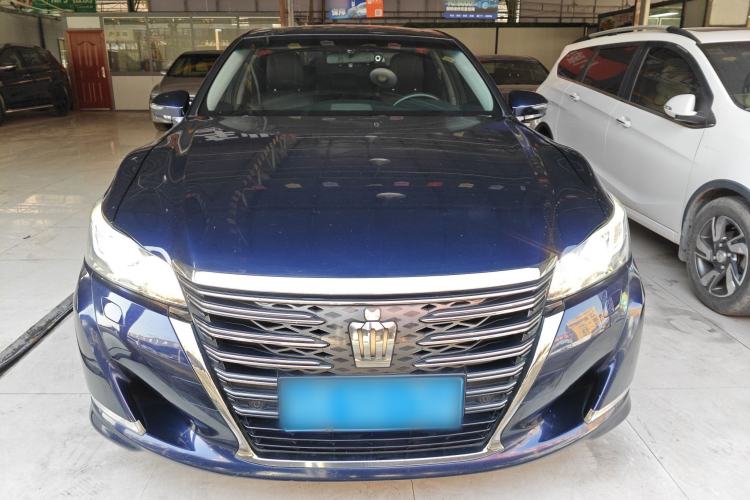 Used Toyota Crown 2018 2.0T Fashion Edition
