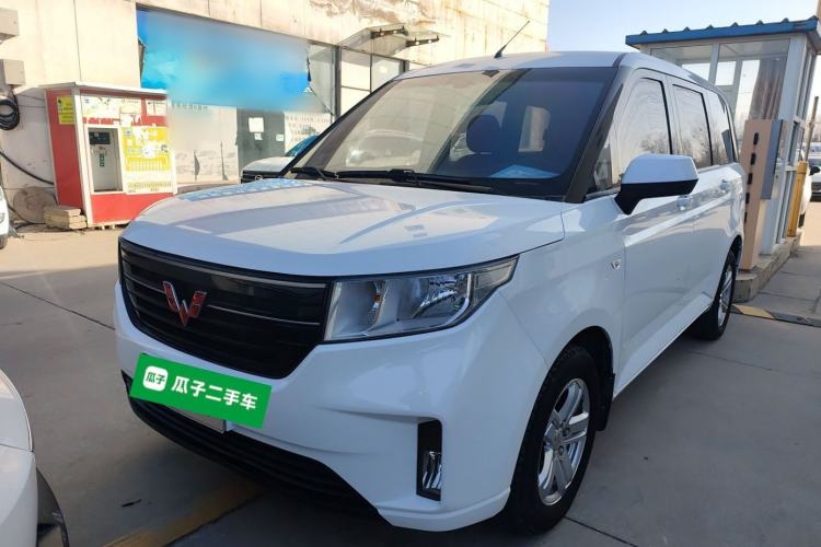 Used Wuling Hongguang PLUS 2020 1.5L Manual Comfort 7-Seater