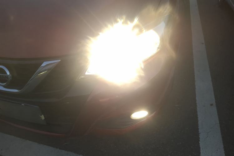 Used Nissan Tiida 2016 1.6L CVT Cool Dynamic Edition
