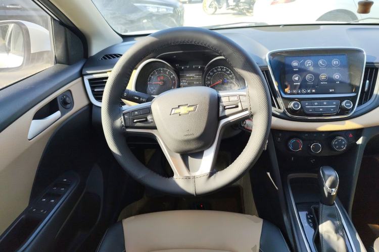 Used Chevrolet Monza 2020 320 Automatic Enjoyment Edition
