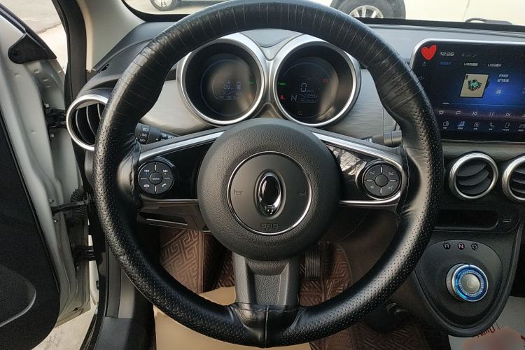 Used ORA Black Cat 2019 351 km Family Edition