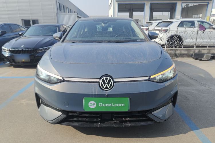 Used Volkswagen ID.7 VIZZION 2024 AIR model
