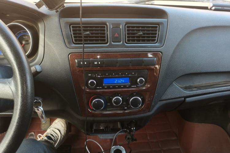 Used Chana Ruixing M60 2020 1.5L Base Version China VI Standard 2-Seater Van with DAM15KR Engine
