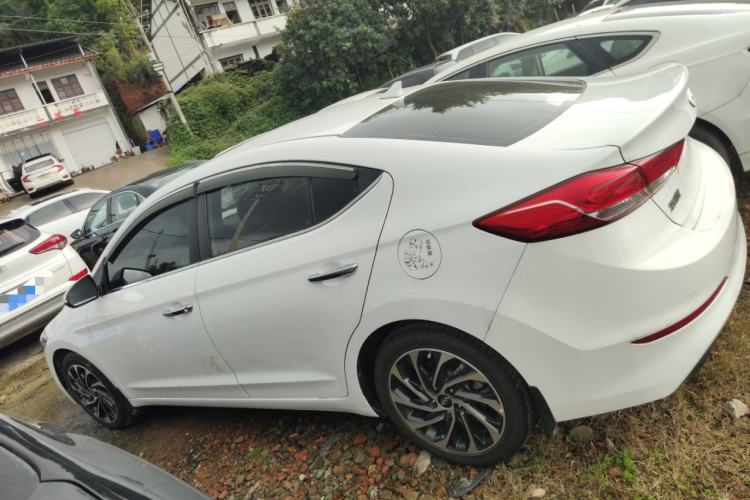 Used Hyundai Elantra 2019 1.4T Dual-Clutch Xuan Dong · Dynamic Model

