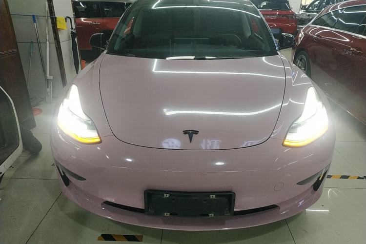 Used Tesla Model 3 2019 Long-Range Rear-Wheel-Drive Version
