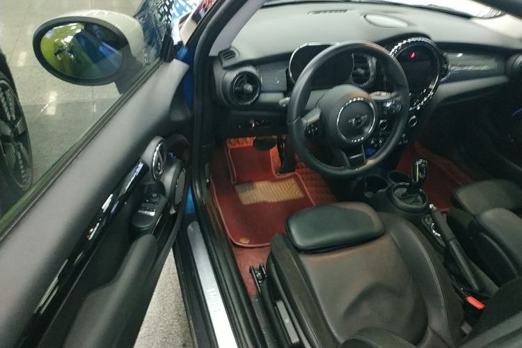 Used  MINI 2022 Updated 1.5T COOPER Artist
