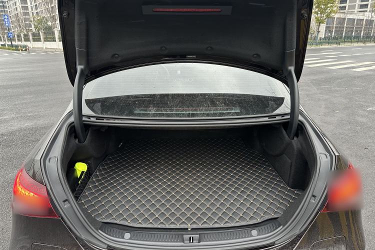 Used Mercedes-Benz E-Class New Energy 2023 E 350 e L Plug-in Hybrid Sports Sedan
